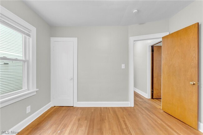 Building Photo - 3311 W 130th St