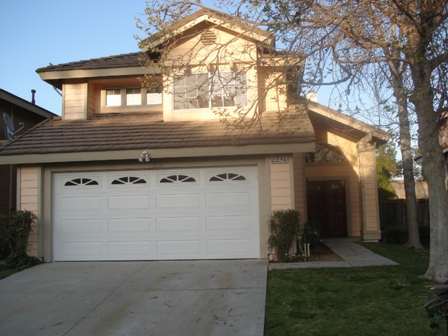 Building Photo - 14421 Autumn Hill Ln