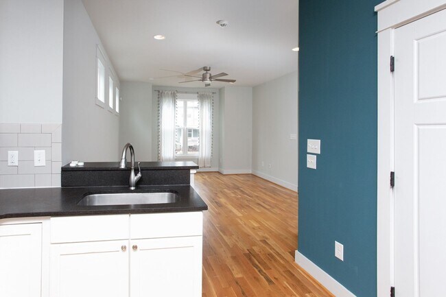 Building Photo - Downtown Durham Oasis! - Three Bedroom Home With Truly Unique Entire Top Floor Primary Suite