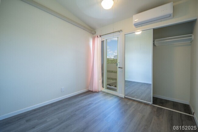 Building Photo - 3 Bed 3 Bath in Laulea Townhomes