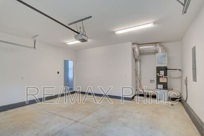 Building Photo - 4158 Pughsville Rd