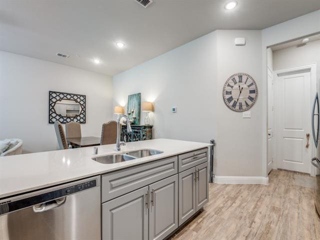 Building Photo - 6234 Rainbow Valley Pl