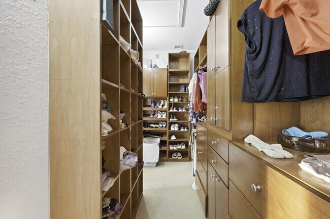 Building Photo - 16372 SW 62nd Ter