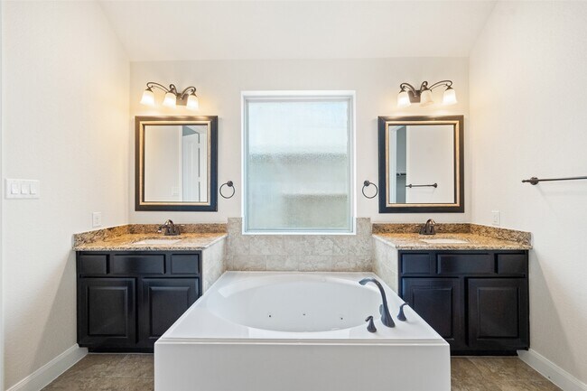 Building Photo - 27330 Aspen Falls Ln