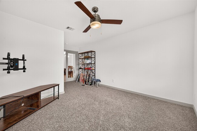 Building Photo - 3939 Hordley Ter Trl