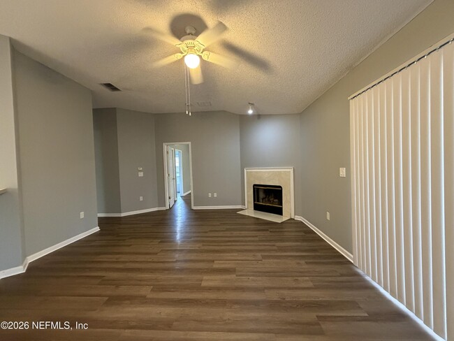 Building Photo - 2724 Secret Harbor Dr