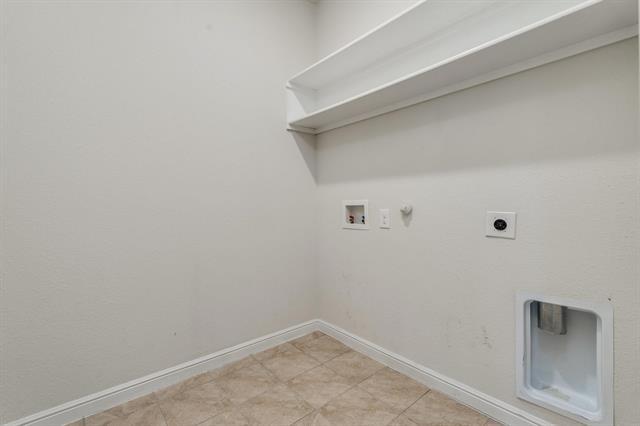Building Photo - 9921 Wynndel Trl