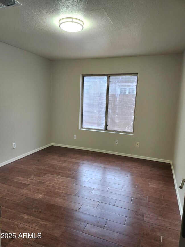 Building Photo - 7453 W Melinda Ln