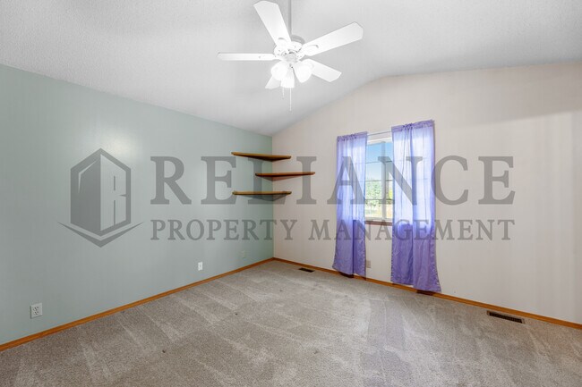 Building Photo - 8502 W Westlawn Cir