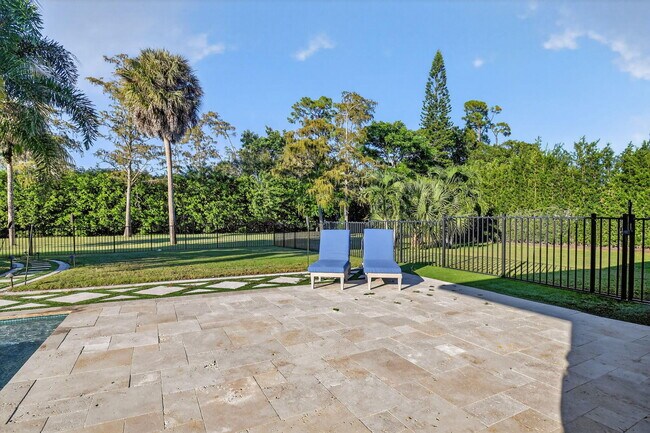 Building Photo - 13172 Doubletree Cir