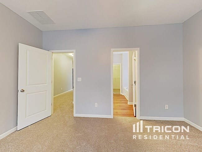 Building Photo - 6087 Semaphore Rdg