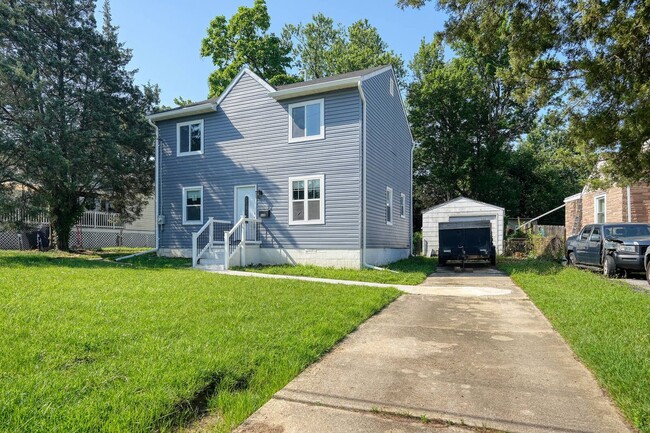 Building Photo - 112 Fox Way