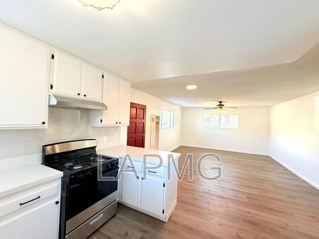 Building Photo - 2506-2508 Norfolk Street