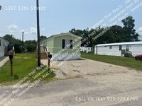 Building Photo - 1307 13th St