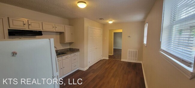 Building Photo - 3 br, 2 bath House - 4611 AMERICA ST