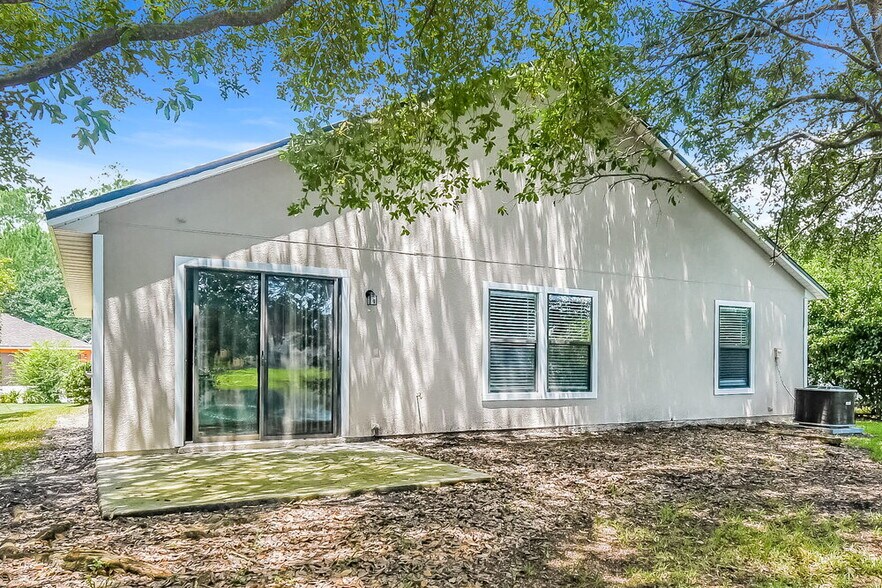Building Photo - 10220 Rising Mist Ln