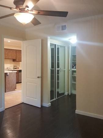 Building Photo - Amberwood Apartments