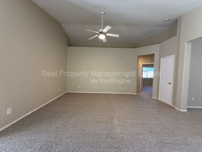Building Photo - 40517 N Territory Trail