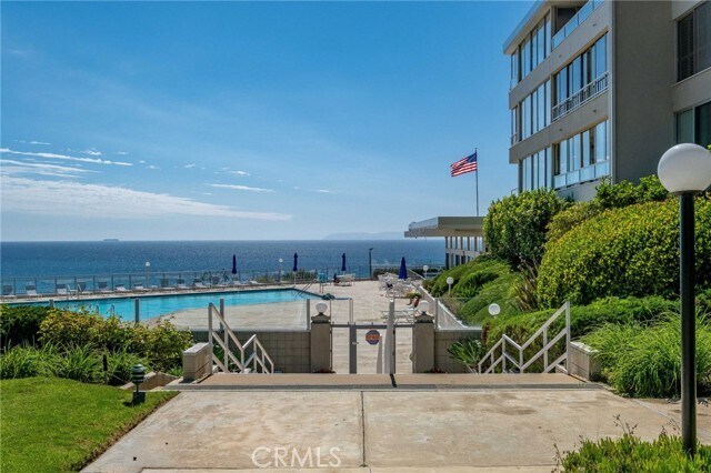 Building Photo - 32614 Coastsite Dr