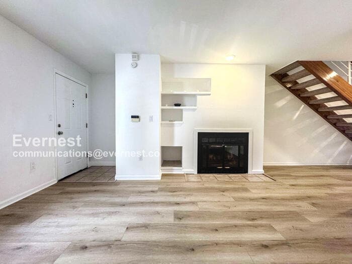 Building Photo - 1150 Inca St