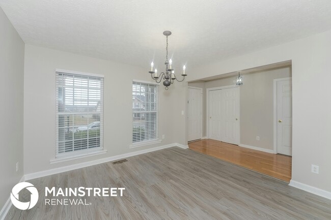 Building Photo - 204 Vintage Cir