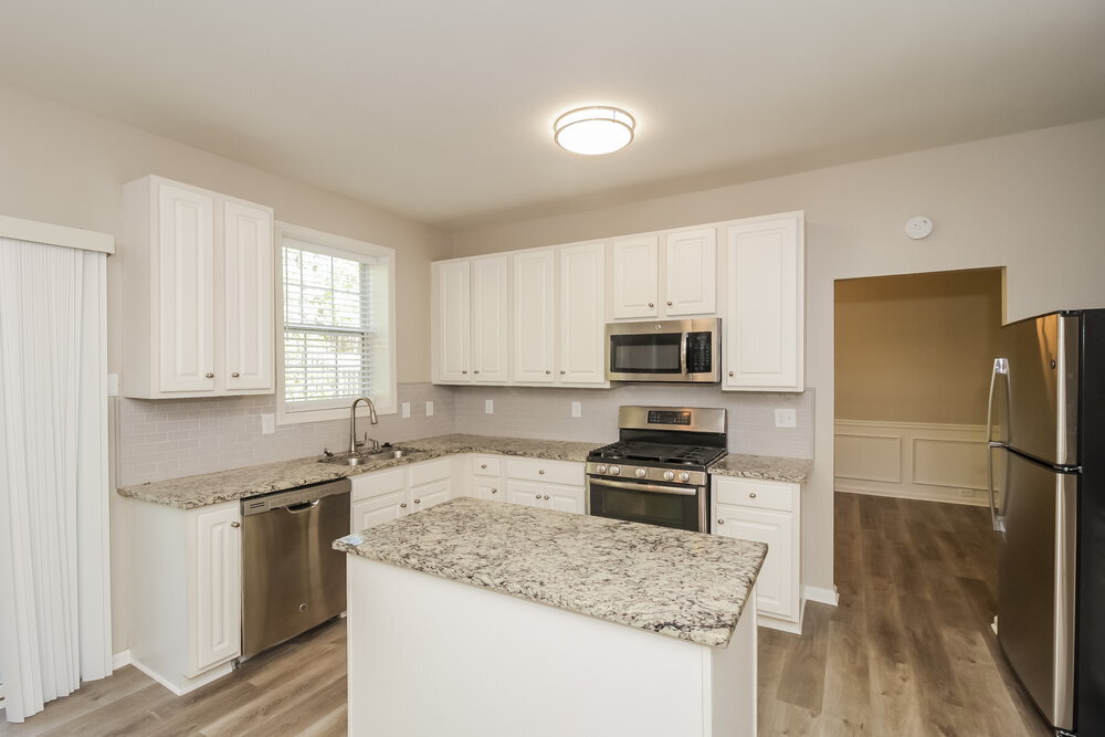Building Photo - 428 Holland Springs Dr NW