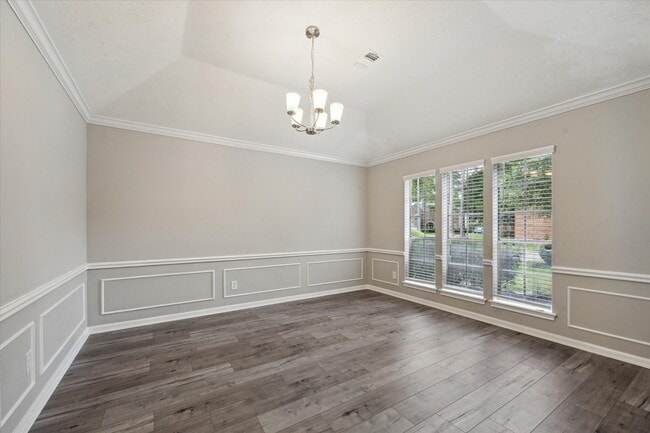 Building Photo - 15974 Knolls Lodge Dr