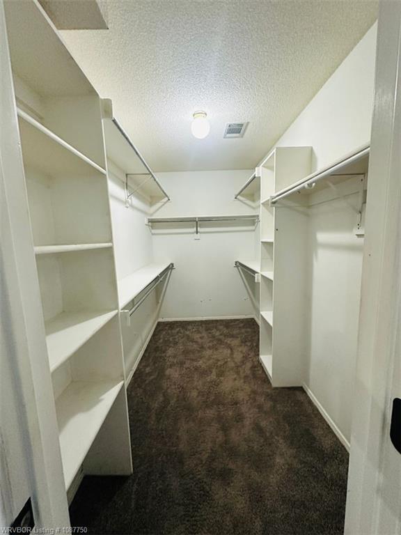 Building Photo - 3900 Bristol Ln