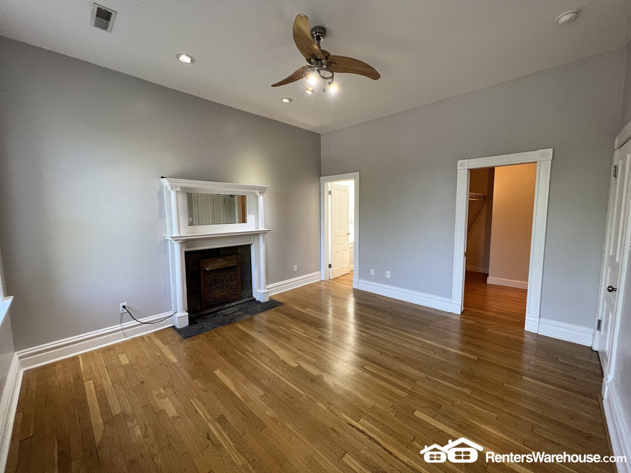 Building Photo - 4336 Laclede Ave