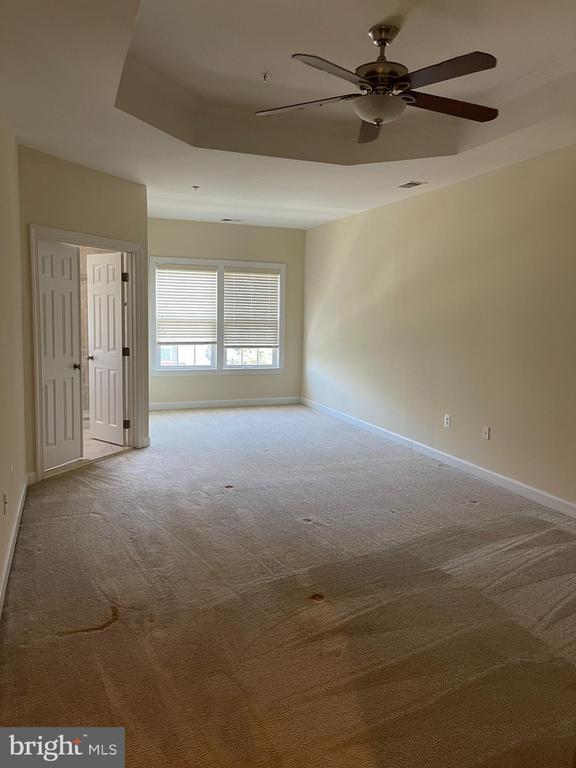 Building Photo - 10506 Old Ellicott Cir