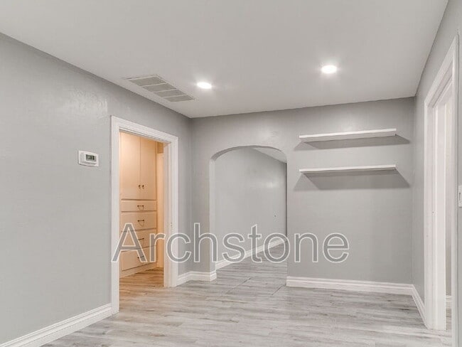 Building Photo - 1201 NW 43rd St