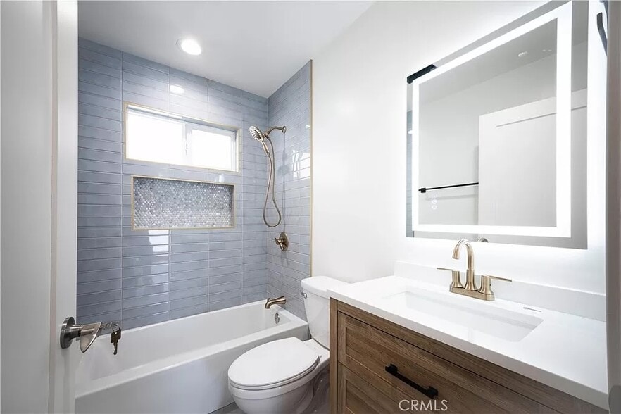 Bathroom 2 - 355 N Colorado Pl