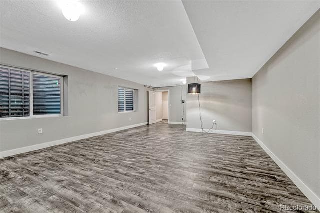 Building Photo - 923 N Raleigh St