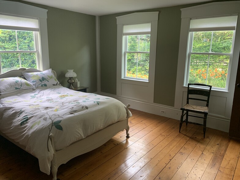 Downstairs Bedroom - 590 Craigville Beach Rd