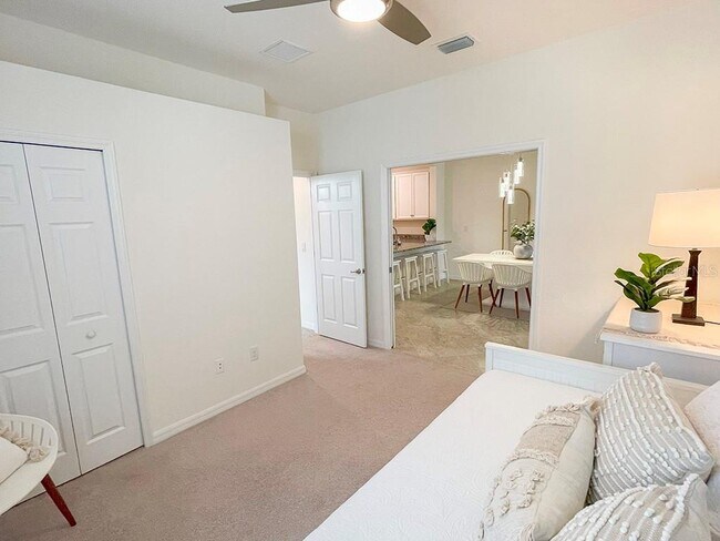 Building Photo - 9893 Haze Dr