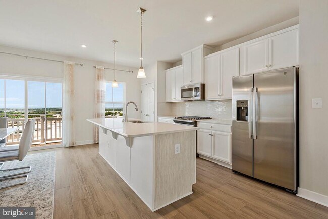 Building Photo - 46366 Mount Kellogg Ter