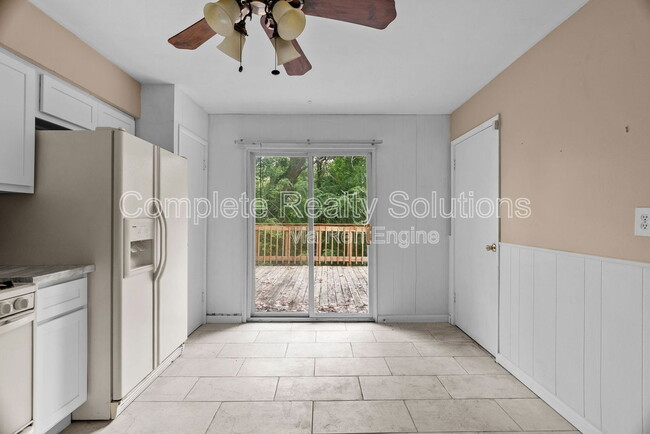 Building Photo - 7219 Harney Ave