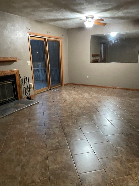 Building Photo - 364 Oak St