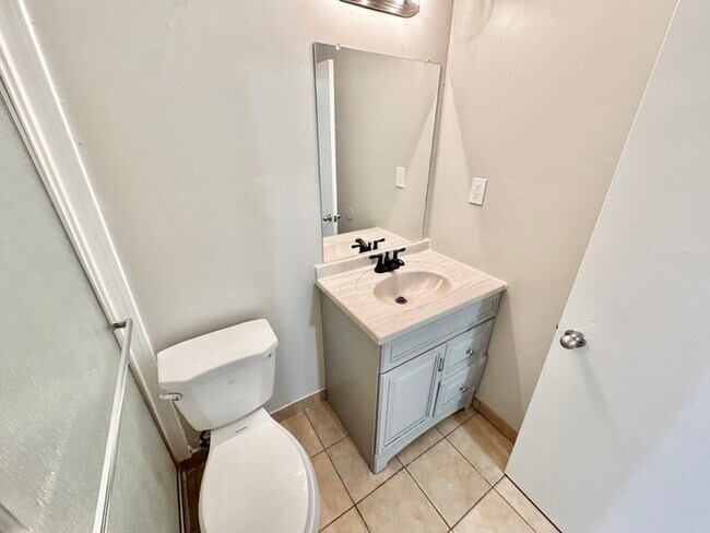 Building Photo - 4421 Hunt Cliff Trce
