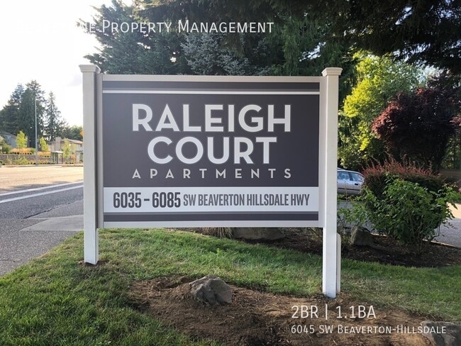 Building Photo - 6045 SW Beaverton-Hillsdale-