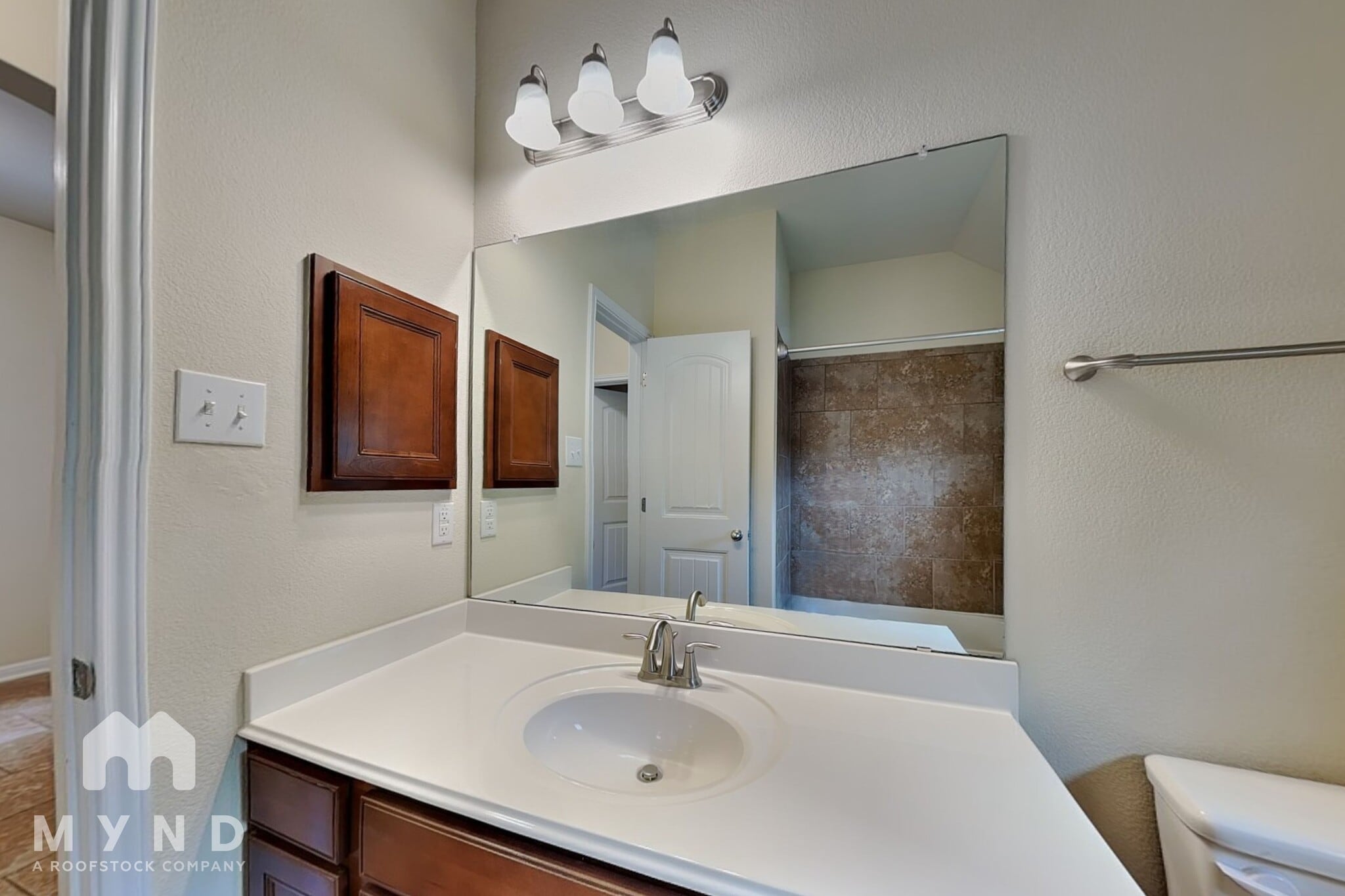 Building Photo - 18401 Rio Chama Ln