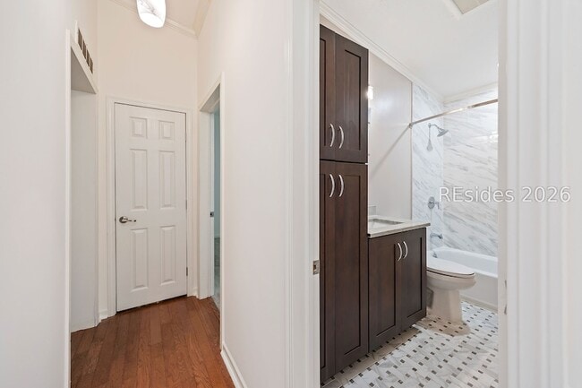 Building Photo - 65 River Tree Cir