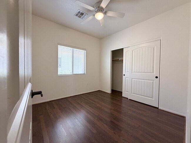 Building Photo - 3BR/2BA/2CG 1,401 sq.ft. rental with Community POOL in Sierra Vista, AZ