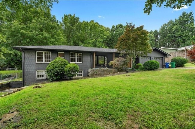 Primary Photo - 2661 Fleur De Lis Pl