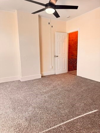 Building Photo - 121 Newton St