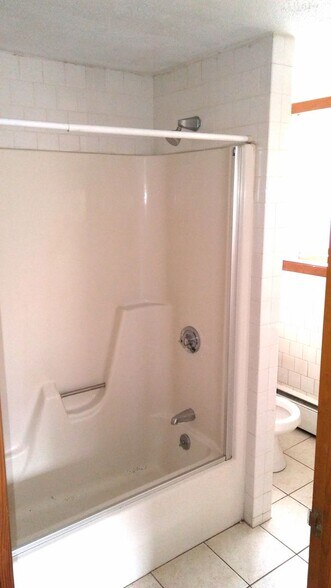 Building Photo - 88-90 Pidge Avenue