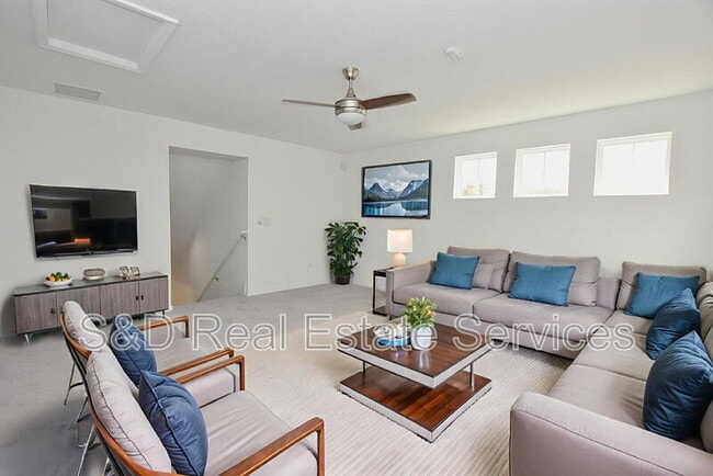 Building Photo - 3953 Aquilla Dr