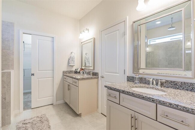 Building Photo - 8202 Olive Brook Dr