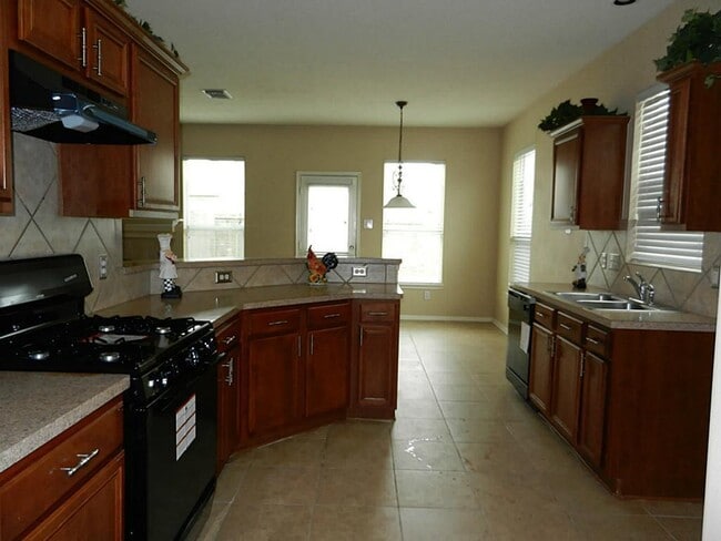 Building Photo - 25215 Ibris Ranch Dr