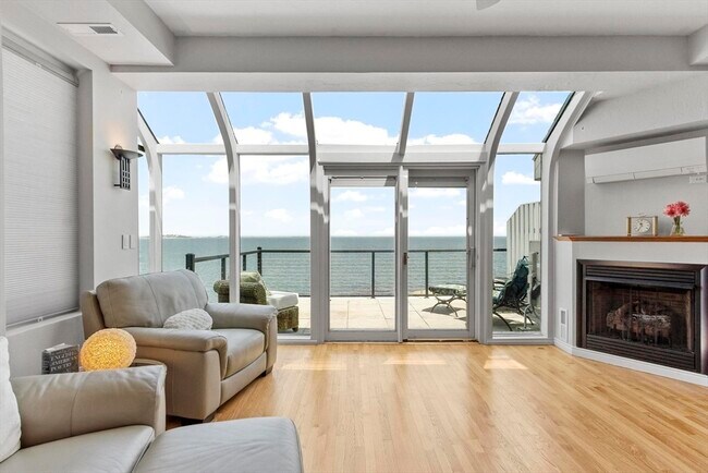Building Photo - 40 Oceanside Dr